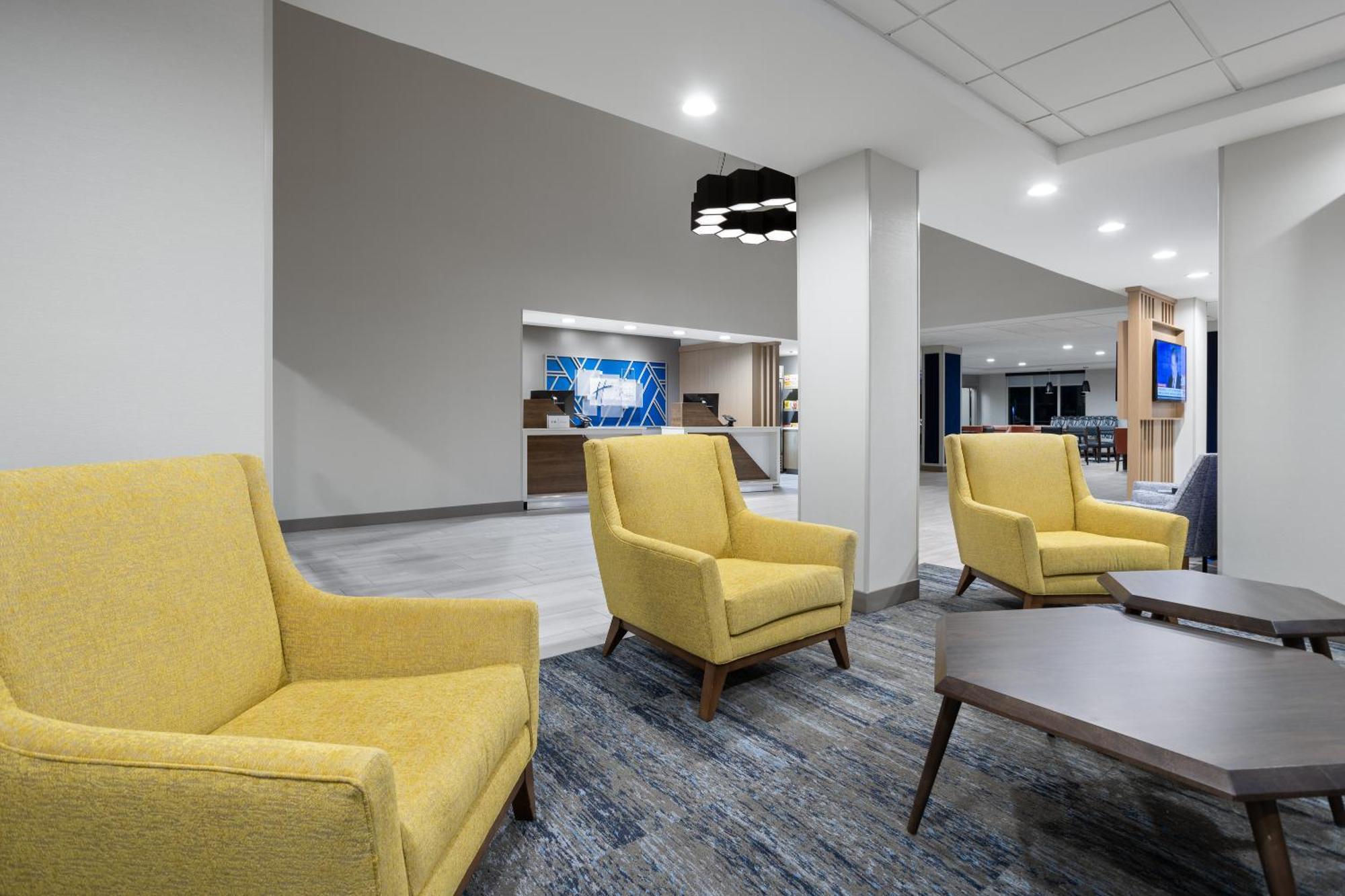 Express & By Ihg