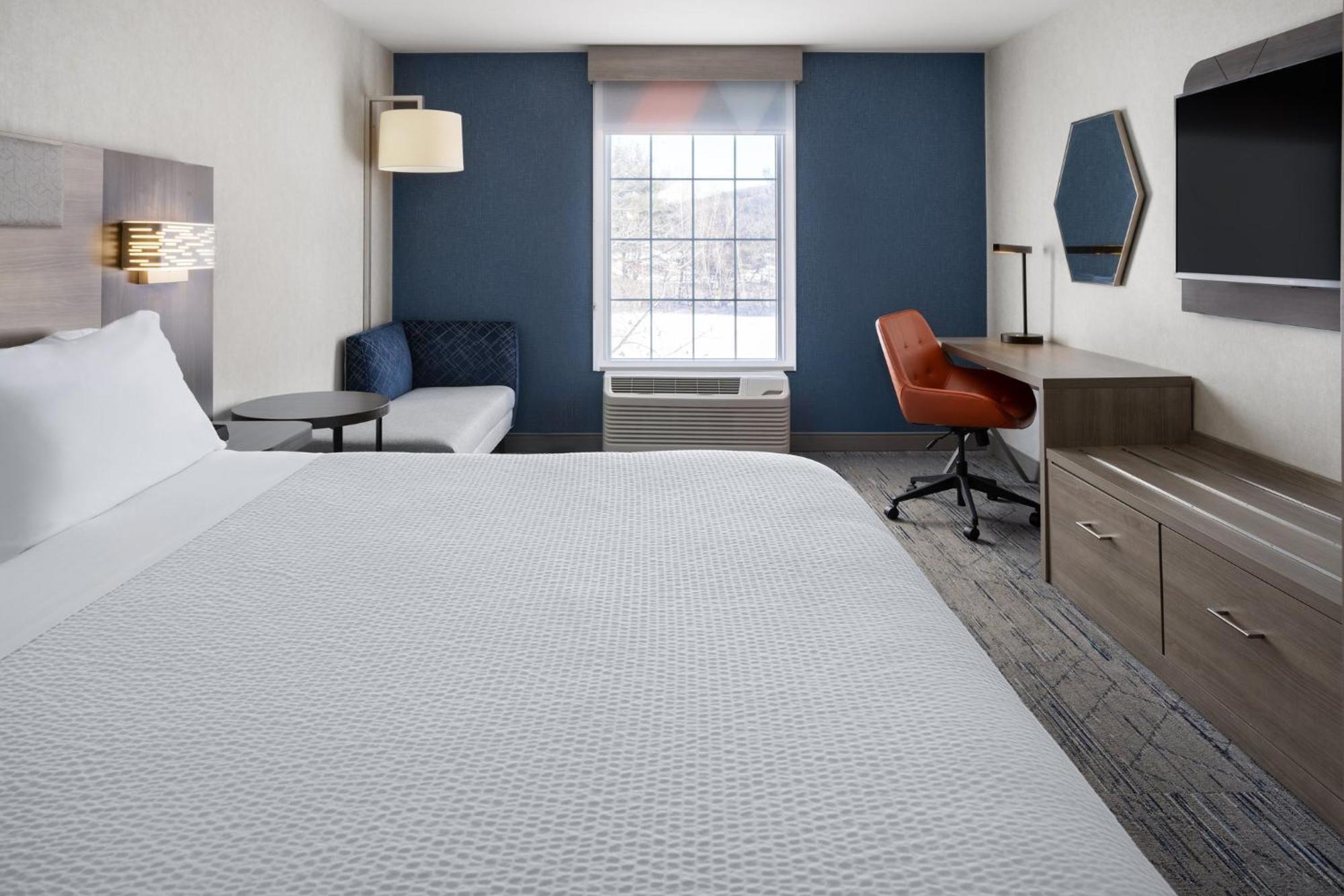 Hotel Express & By Ihg Brattleboro