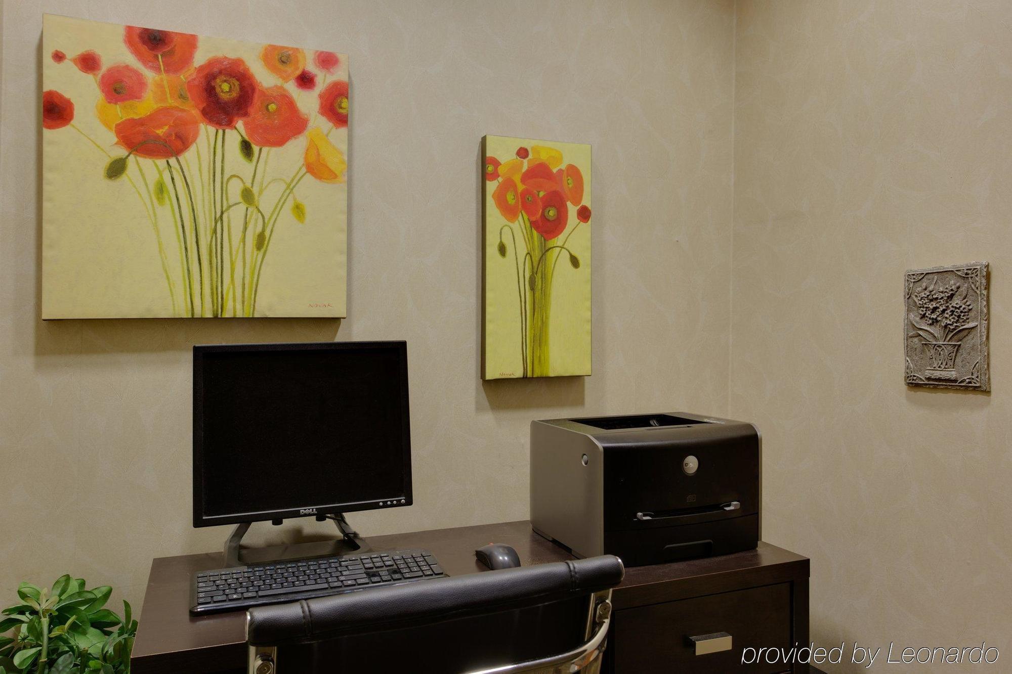 Express & By Ihg Brattleboro