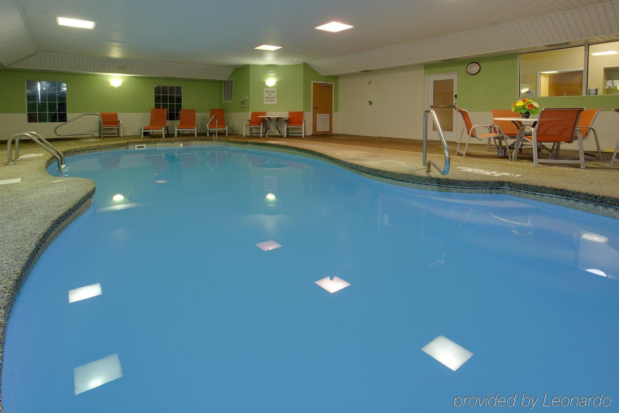 Hotel Express & By Ihg Brattleboro